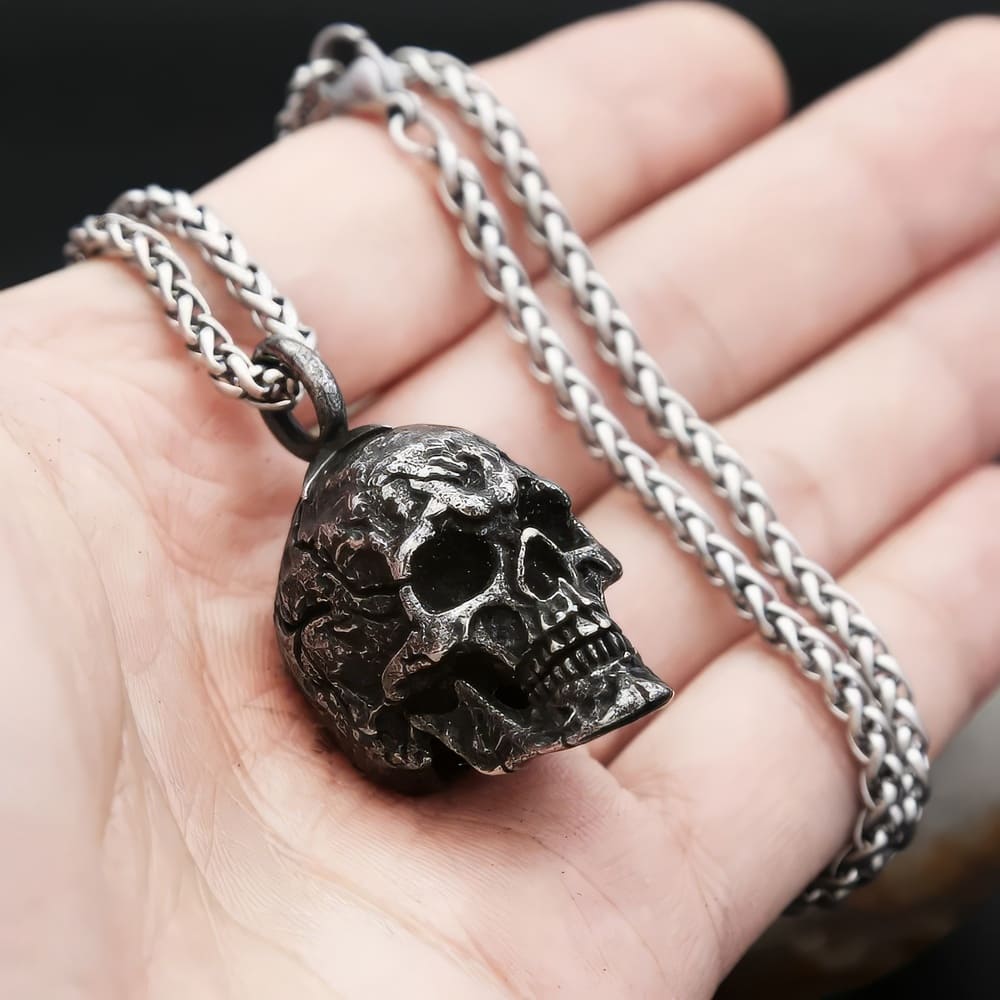 Pendentif Tête de Mort Acier Vintage