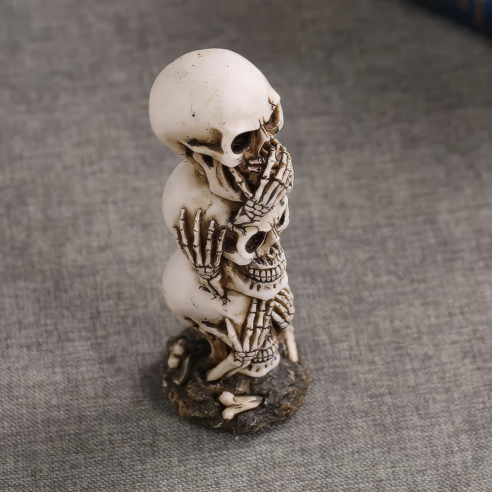 Sculpture 3 Têtes de Morts de la Sagesse