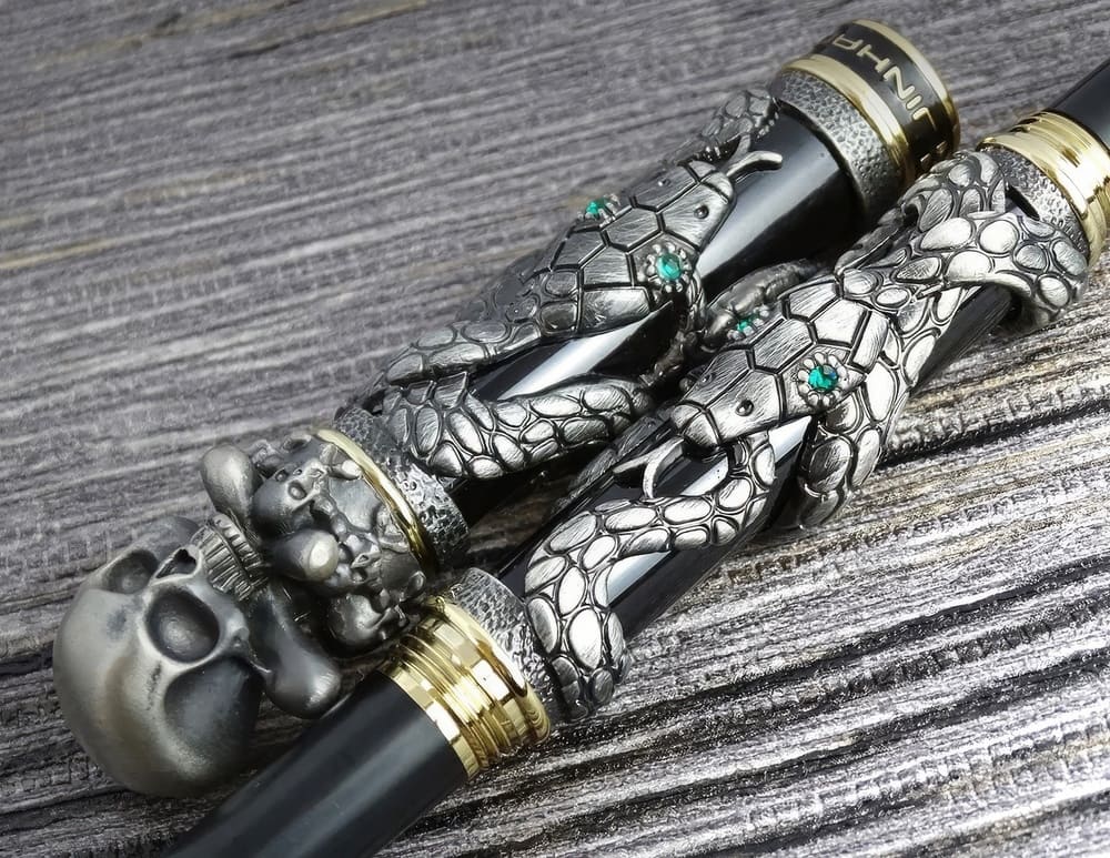 Stylo à Bille Crane et Serpent