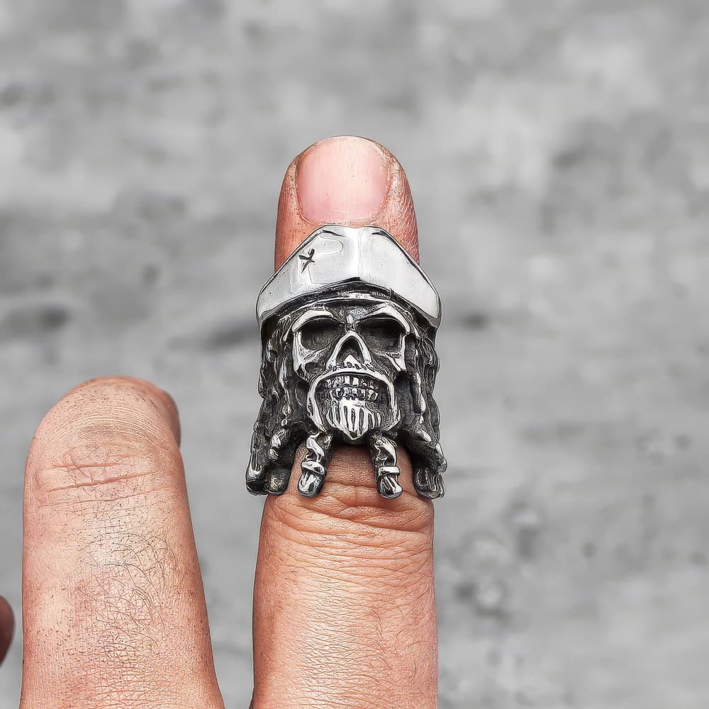 Bague Tête de Mort Capitaine Pirate