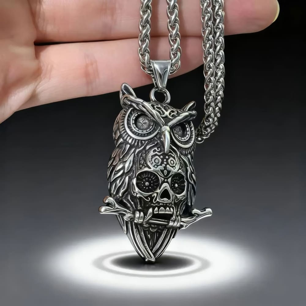 Collier Tête de Mort et Hibou