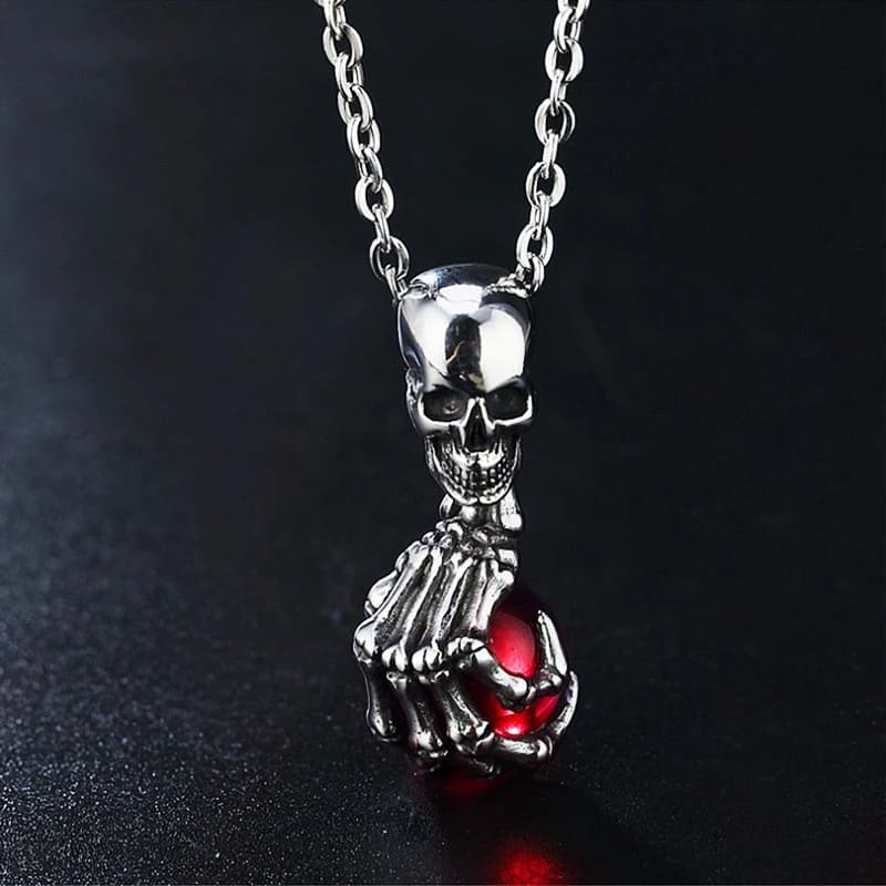 Collier Tête de Mort et Main de Squelette
